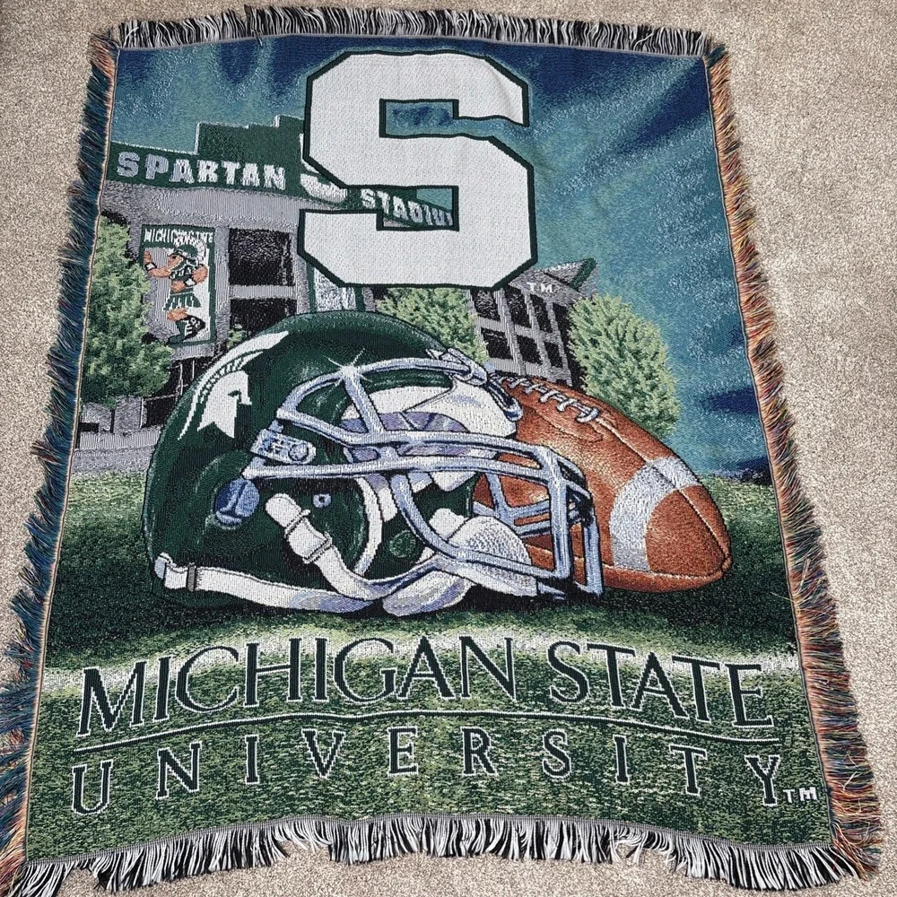 Michigan State Spartans Woven Tapestry Fringed Throw Blanket NCAA Football